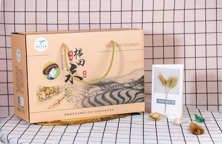 湘系乌克澜梯田大米包装盒