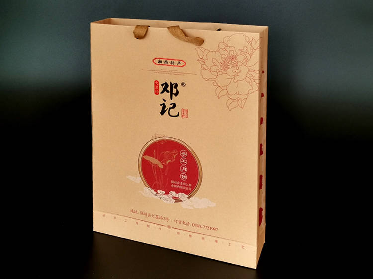 邓记牛皮纸包装盒1