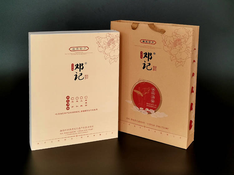 邓记牛皮纸包装盒2