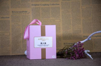 粉色美人鱼袜子卡纸盒