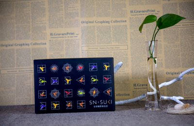 美妆天地盖卡盒