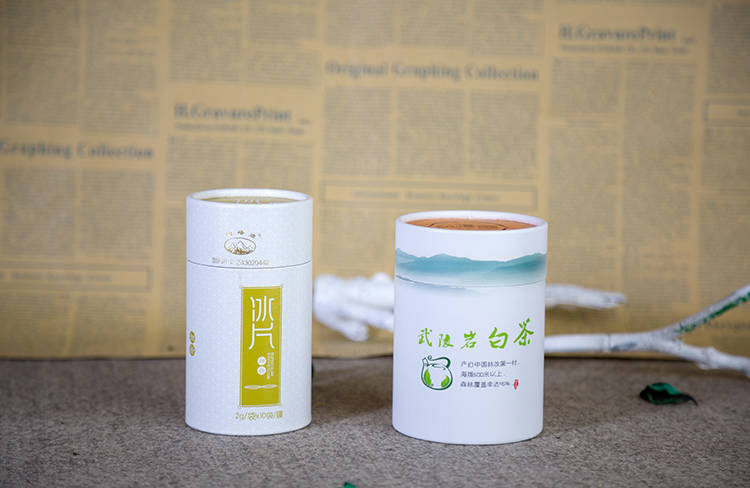 冰片+白茶圆筒包装盒1
