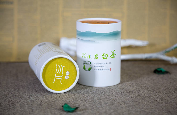 冰片+白茶圆筒包装盒2