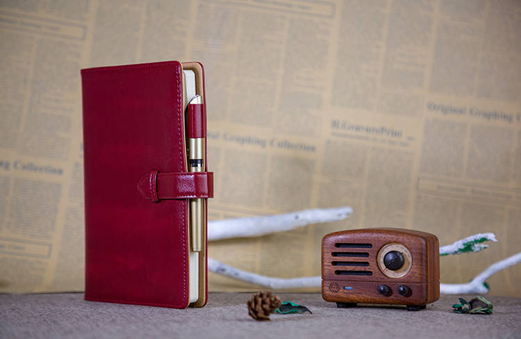 插笔式皮质笔记本