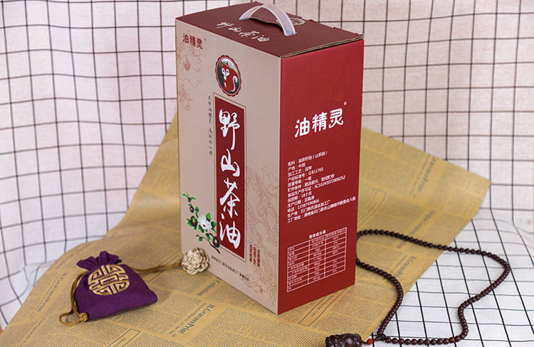 蓝精灵野山茶油包装盒3