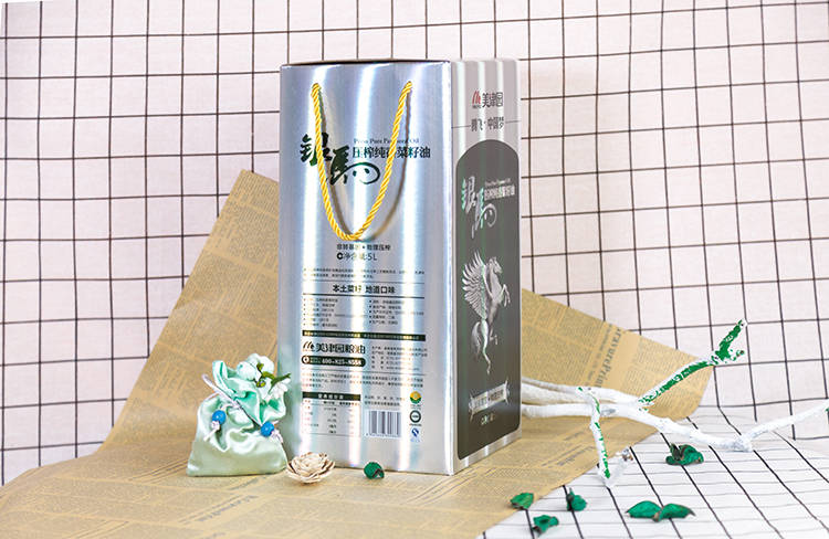 美津园银马菜籽油包装盒3